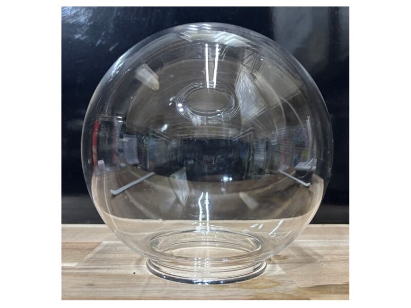 ガラスの電球カバーを樹脂に置き換えて、破損リスクを軽減！